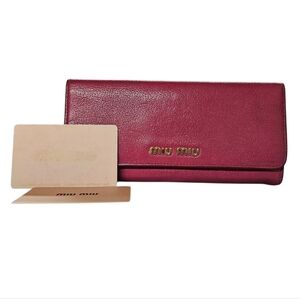 Miu Miu Portafoglio Pattina Flap Wallet In Madras Leather In Peony Pink